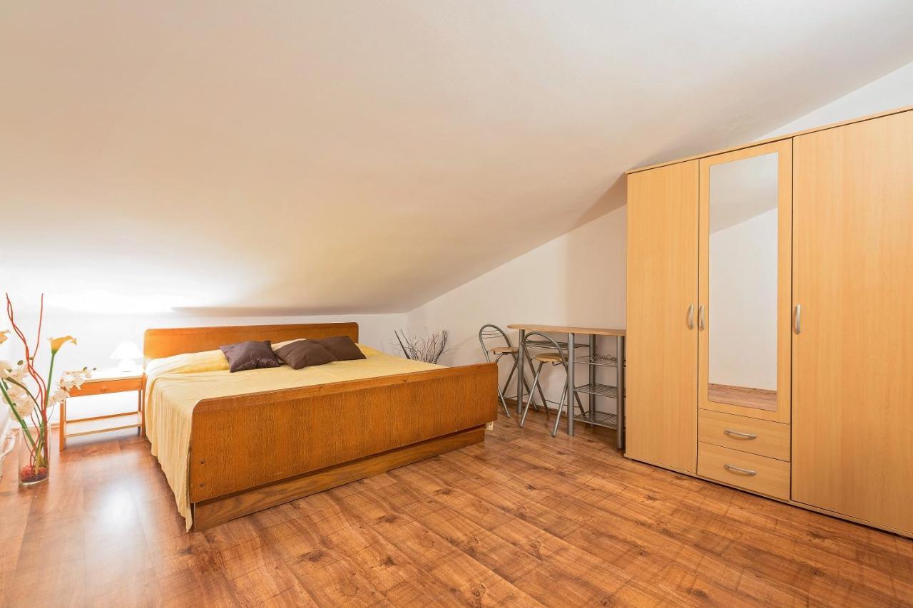 Apartmani Gilda Vrsar Ngoại thất bức ảnh