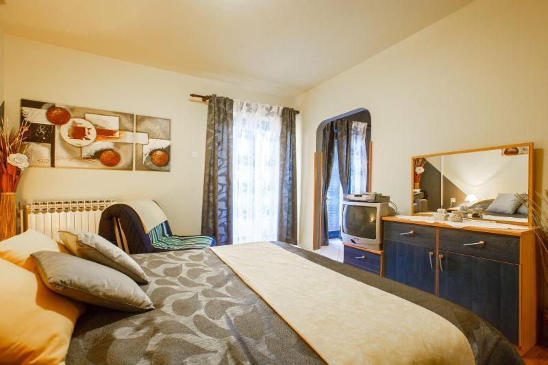 Apartmani Gilda Vrsar Ngoại thất bức ảnh